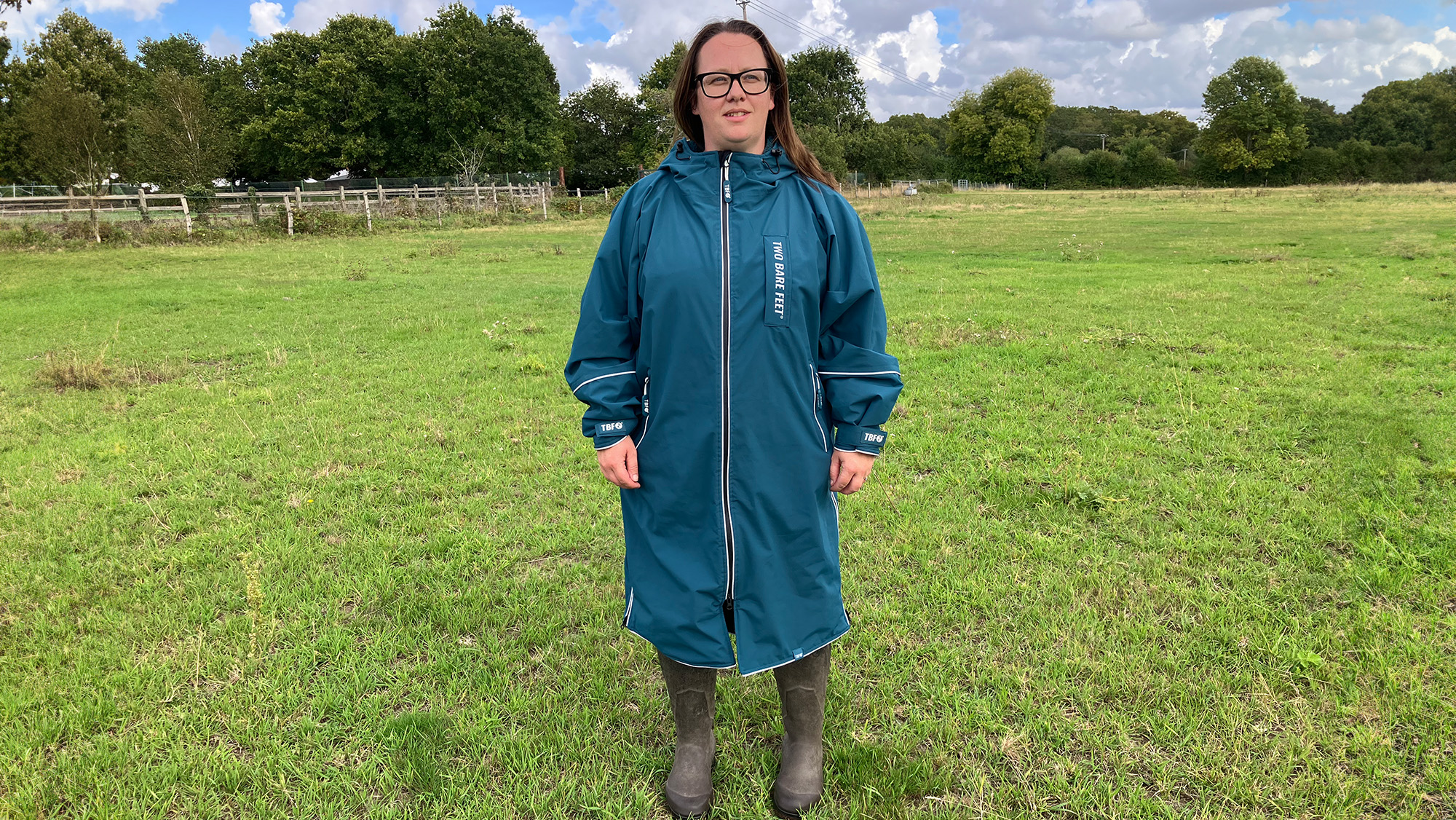 Lady wearing Two Bare Feet Hi-Vis Lightweight Riding Robe front view