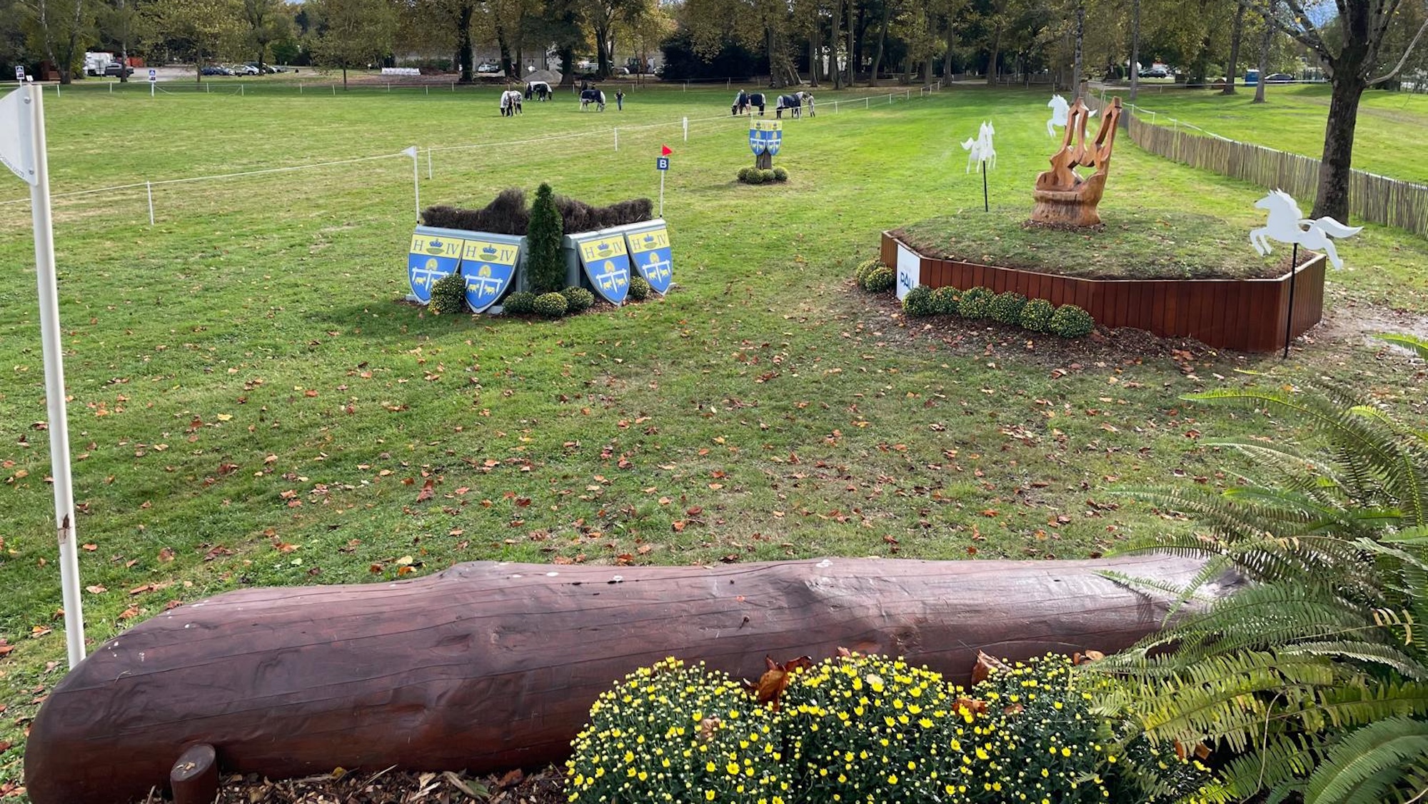 First combination on Pau Horse Trials cross-country course