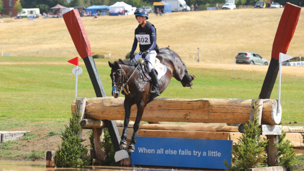 Harry Horton rides Cooley With Ambition across country