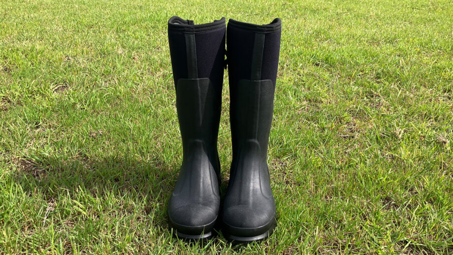 Front view of the Muck Boot Chore Adjustable Boots