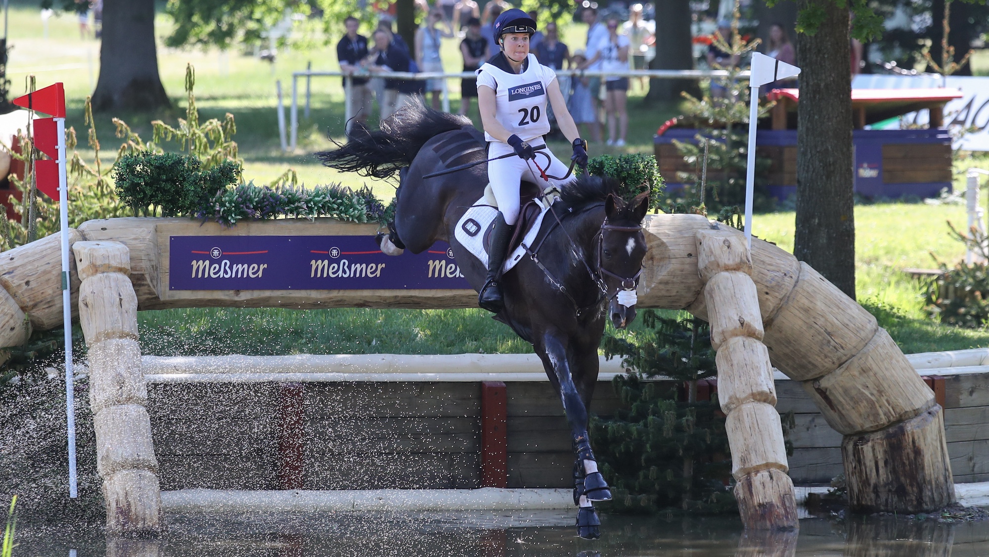 Mollie Summerland winning Luhmuhlen