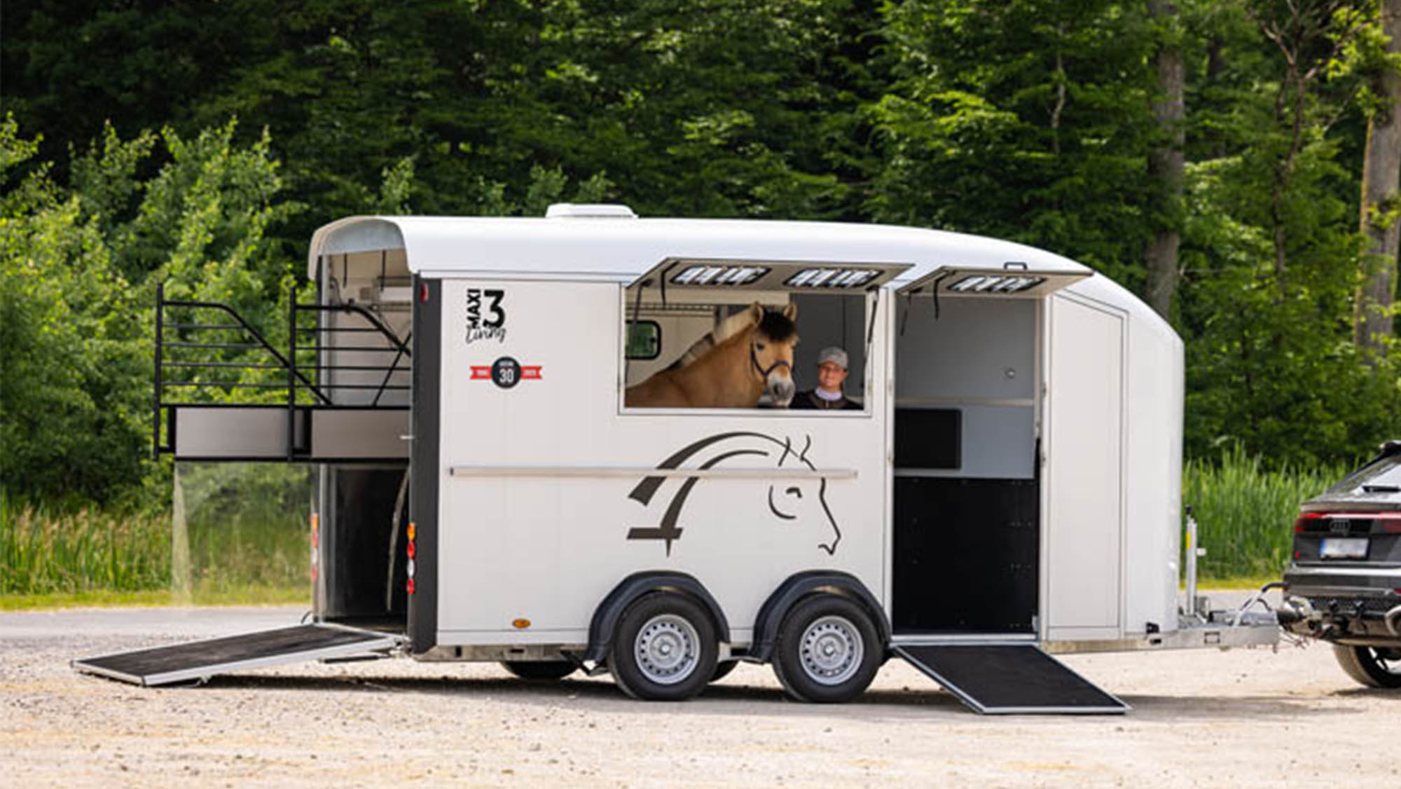 Cheval Liberté Maxi Living Signature Horse Trailer