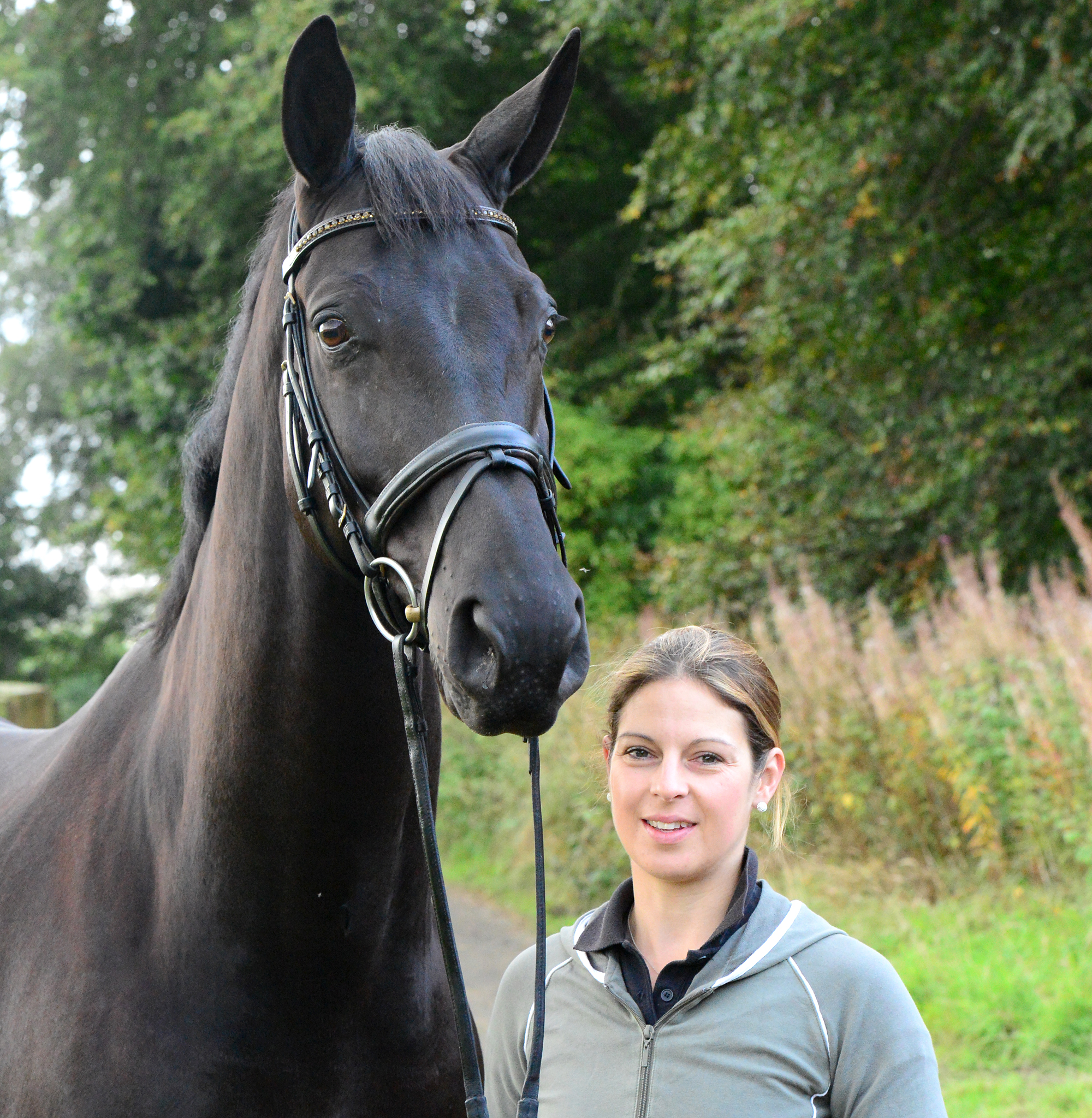 Jo Barry and Vivaldi V at home