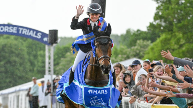 Ros Canter and Lordships Graffalo on their Badminton 2025 lap of honour