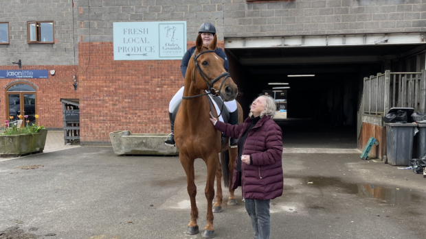 Salvation aka Humpty with Alison Kenward on board at a show