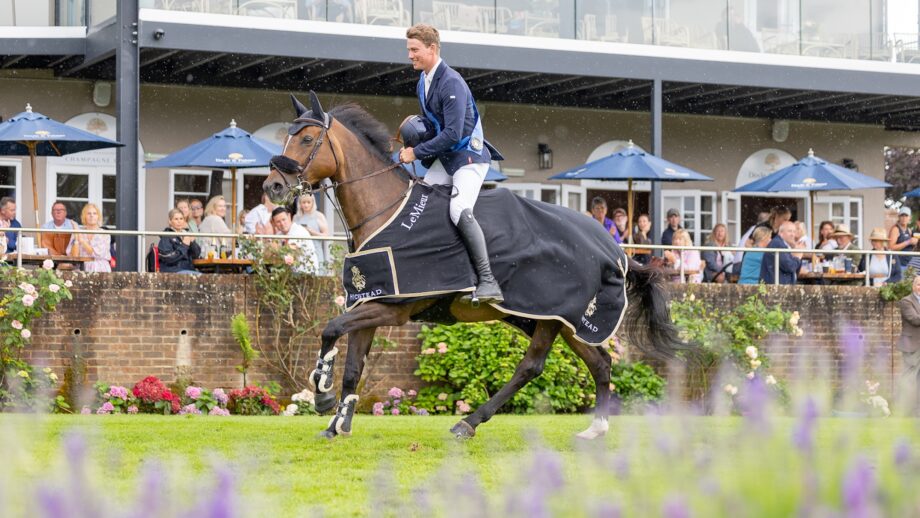Calcourt Countdown and Joe Fernyhough on their Hickstead lap of honour
