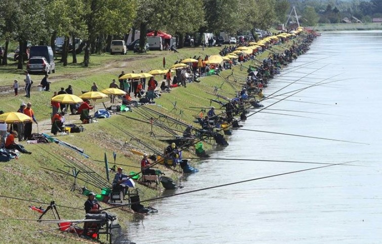 The scene at this year's World Champs - Don't be fooled by the bright conditions - it had been lashing down in Croatia, and surrounding countries.