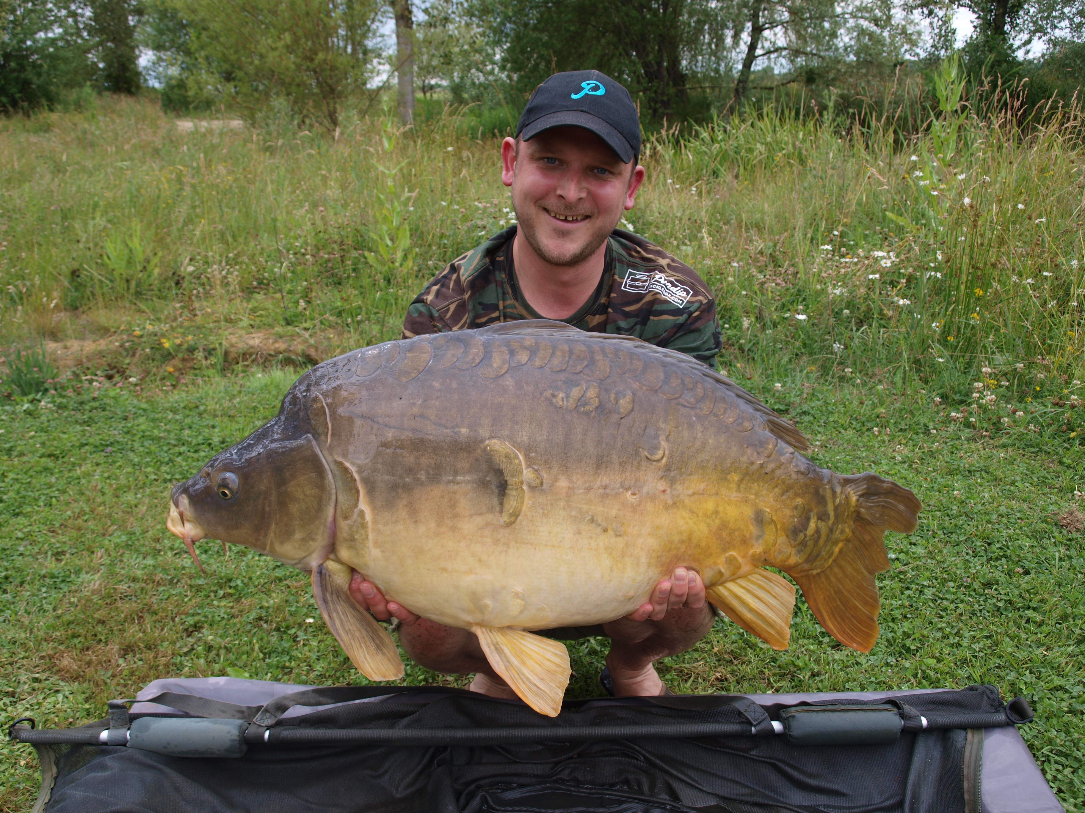 Step By Step Guide On How To Tie A Blowback Rig For Carp
