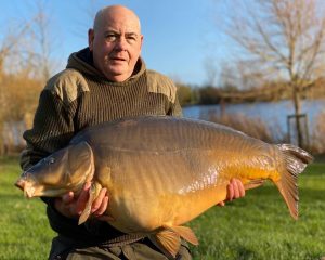 Avenue fishing success - this heavyweight carp scaled 59 lb.