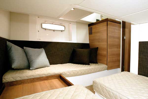 Sealine SC35 | Reviews | Motor Boats Monthly |