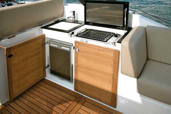 Sealine SC35 | Reviews | Motor Boats Monthly |