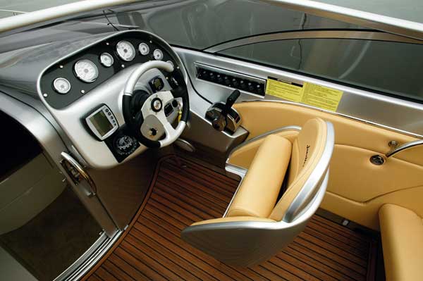 Linetti 27.5 | Reviews | Motor Boats Monthly |