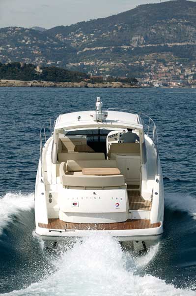 Jeanneau Prestige 38S | Reviews | Motor Boats Monthly |