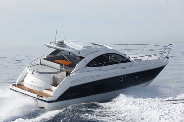 Beneteau Monte Carlo 42 | Reviews | Motor Boats Monthly |