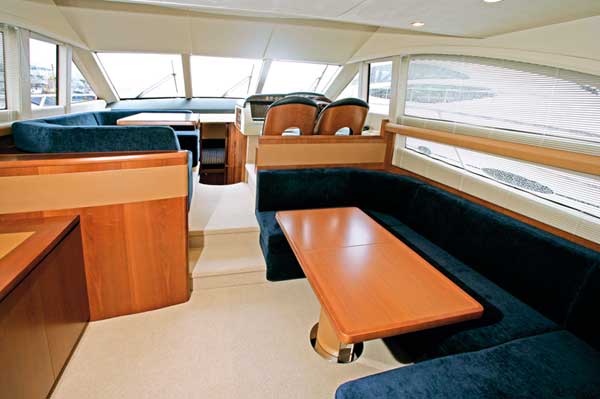 Princess 50 | Reviews | Motor Boats Monthly |