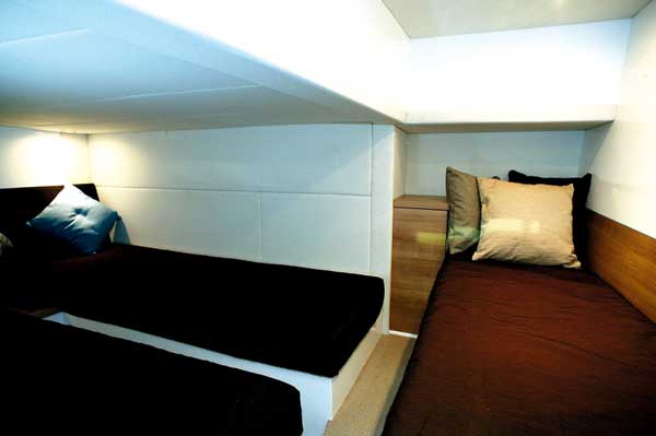 Sealine S38 | Reviews | Motor Boats Monthly |