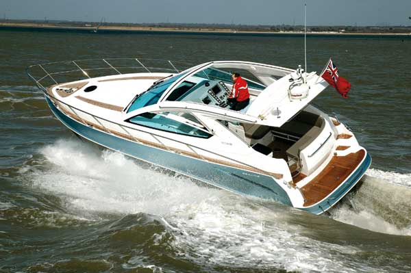 Sealine S38 | Reviews | Motor Boats Monthly |