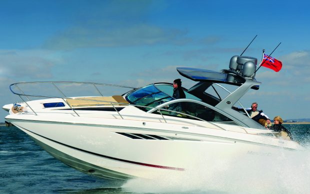 MasterCraft-300-review-action-shot-credit-Lester-McCarthy