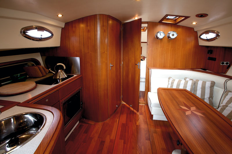 Intercruiser 34