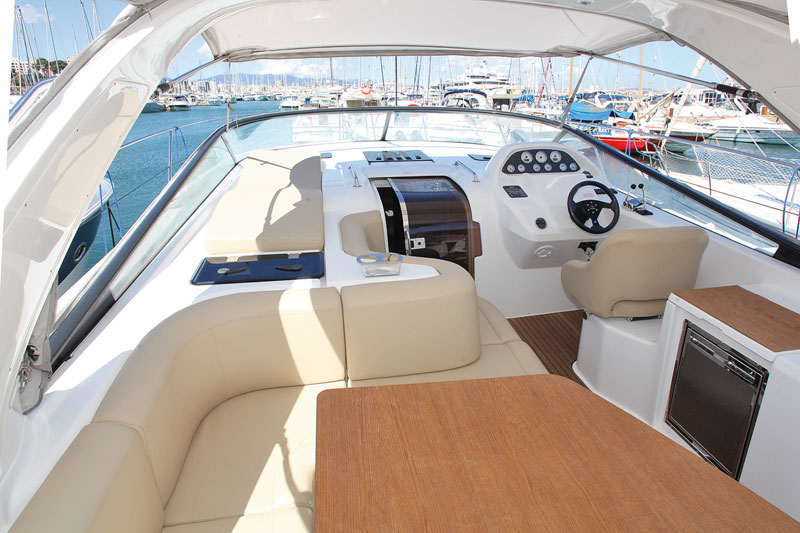 Bavaria Sport 38 | Reviews| Motor Boats Monthly