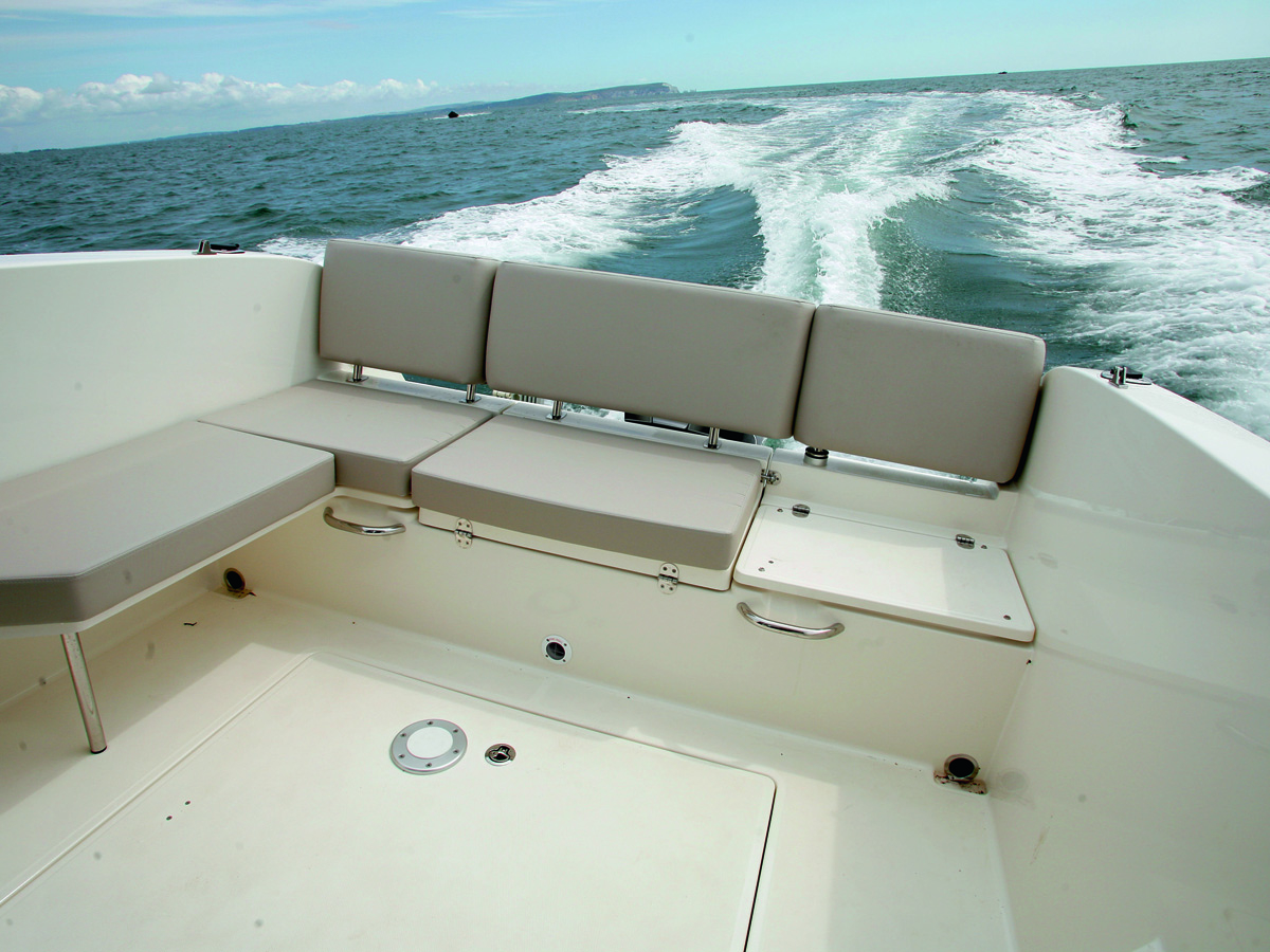 Quicksilver Activ 705