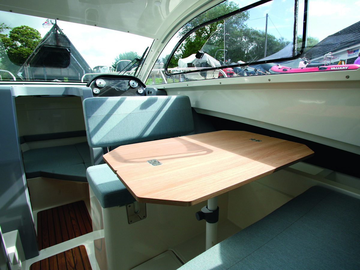 Quicksilver Activ 705 boat review