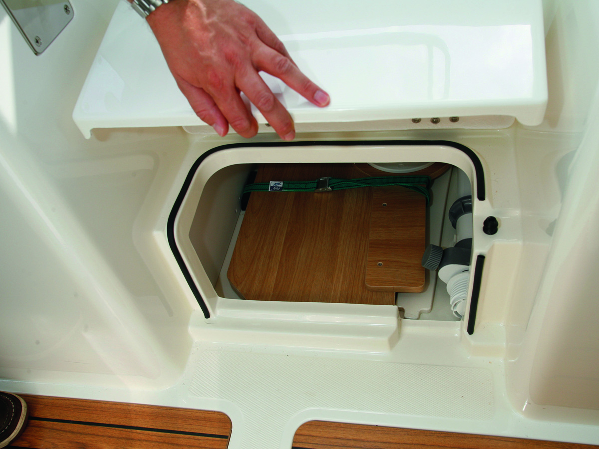 Quicksilver Activ 705