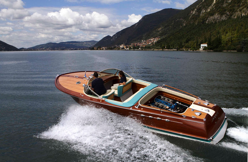 One-off Riva Aquarama Lamborghini on the water after three-year ...