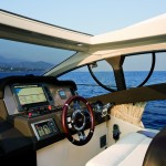 Azimut 40S Helm