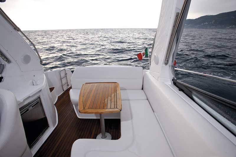 Bavaria 28 Sport | Boat test gallery | Motor Boats Monthly