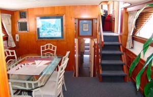 Dick Dale yacht - dining room