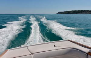 Smuggler's Blues wake shot