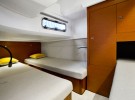 Jeanneau Leader 36 mid cabin