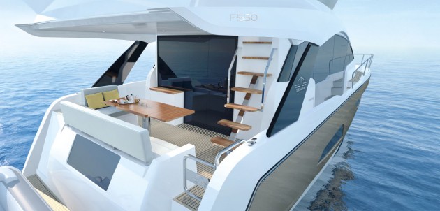 Sealine F530 cockpit wide