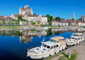 Auxerre waterfront