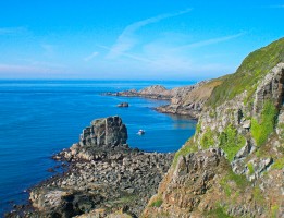 Sark - cliffs at low water