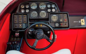 1990 Riva Ferrari 32 - helm