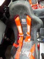 Vector V40R seatbelt