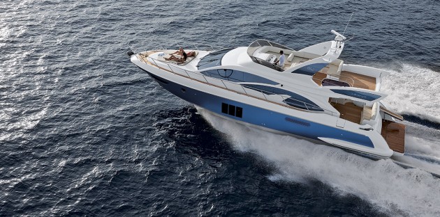 Azimut 60 - Running shot