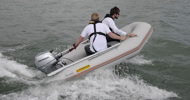 Honda 10hp outboard running