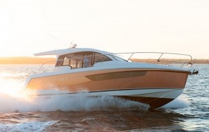 Sealine S330