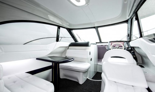 Toyota 28 - interior