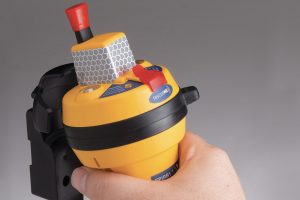 Ocean Signal rescueME EPIRB1