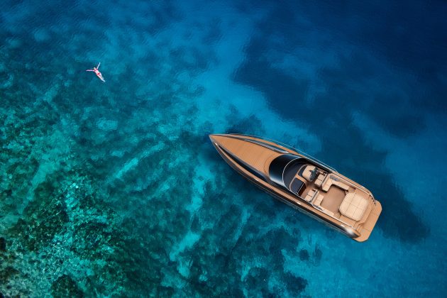 Hunton 55 Open seascape