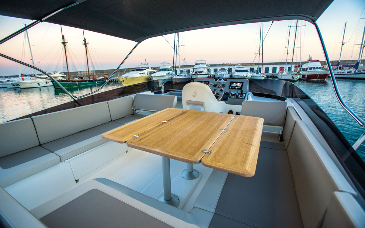 Beneteau-swift-trawler-47-boat-test-flybridge-credit-nick-burnham