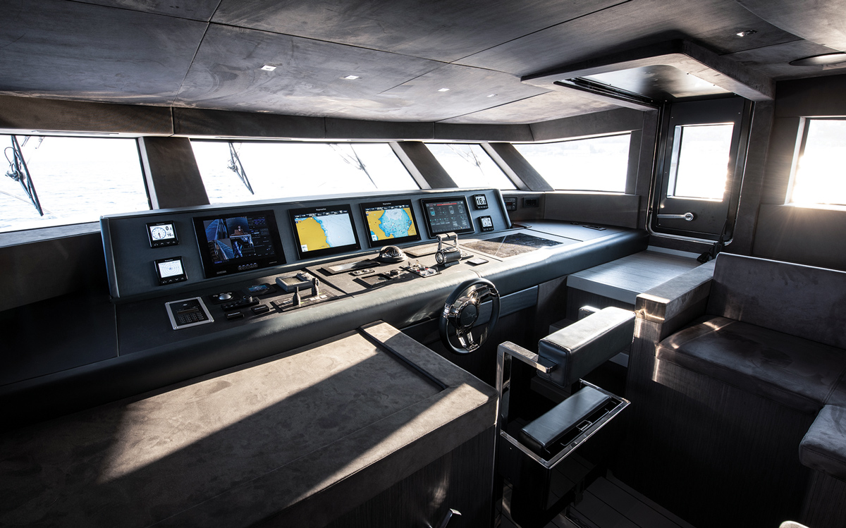 dominator-ilumen-review-wheelhouse