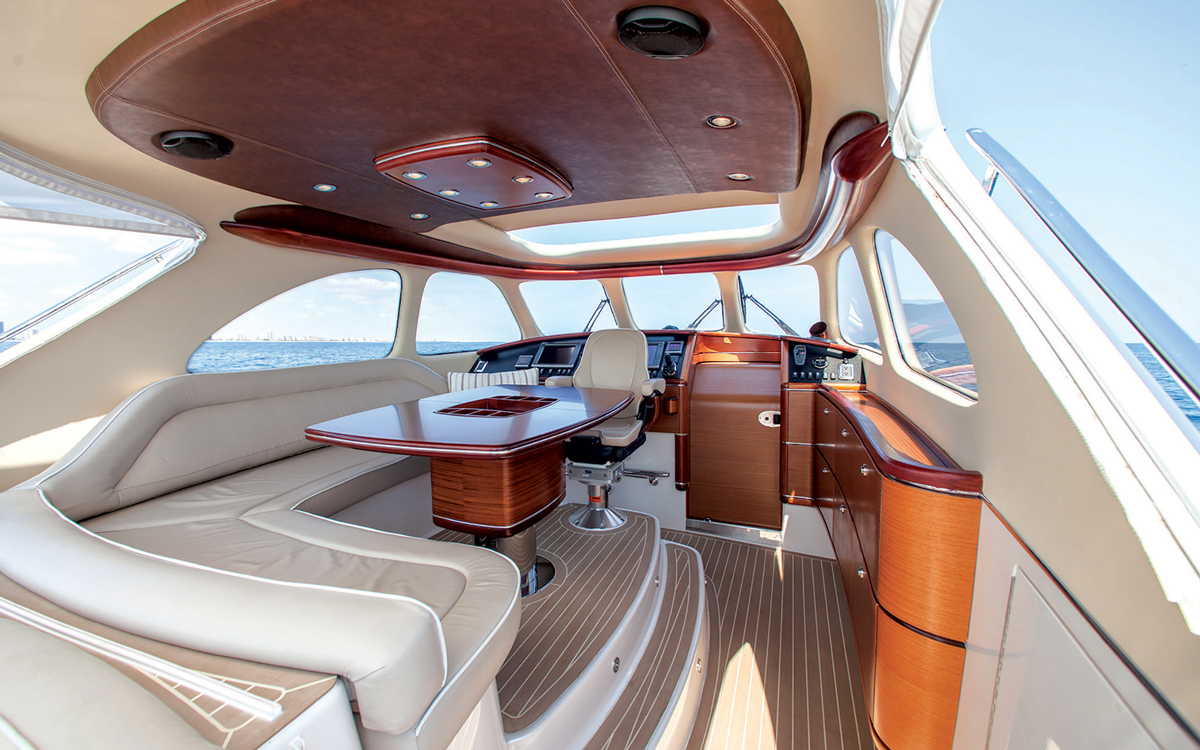 Zeelander-Z44-cockpit