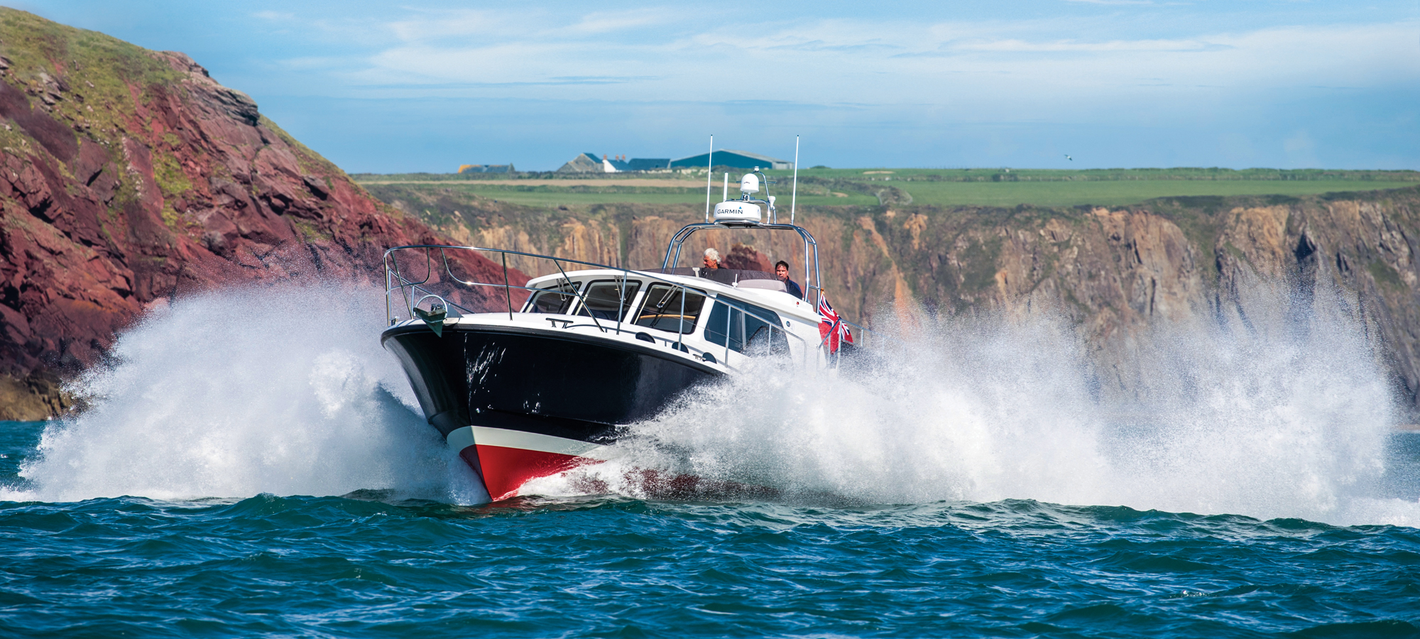 dale-40-boat-test-video-review-hero-credit-richard-langdon