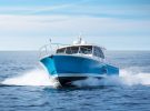 grand-banks-eastbay-44-motor-yacht-test-running-shot-bow