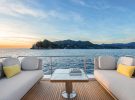 Azimut-60-yacht-test-flybridge-aft